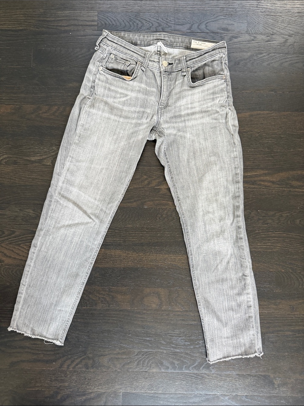 rag & bone Dre Low-Rise Ankle Slim Boyfriend Jeans - Grey with raw hem